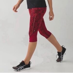 Red Snake-Print Capri Workout Leggings